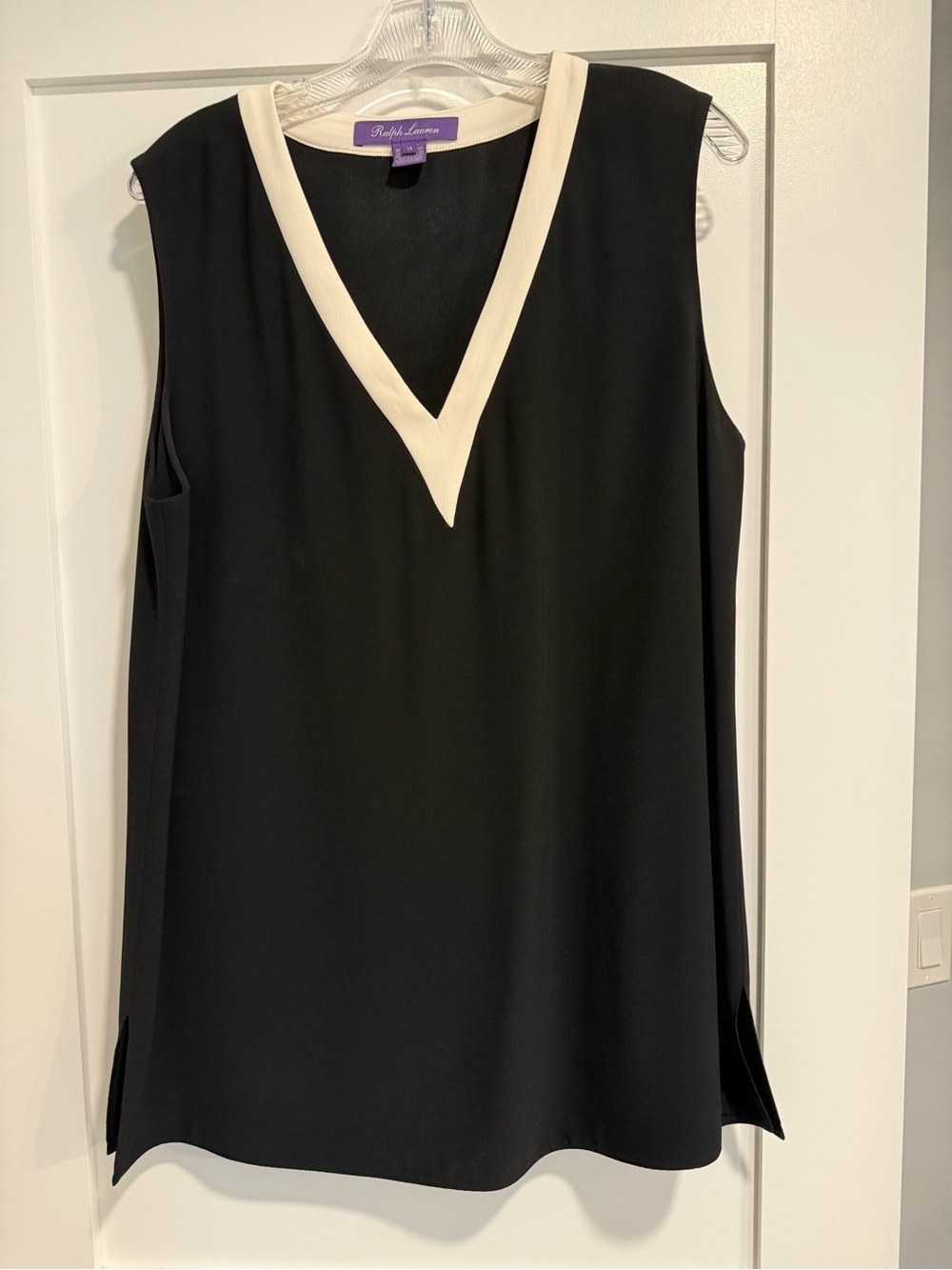 Ralph Lauren Black V‑Neck Sleeveless Top with Cream Trim